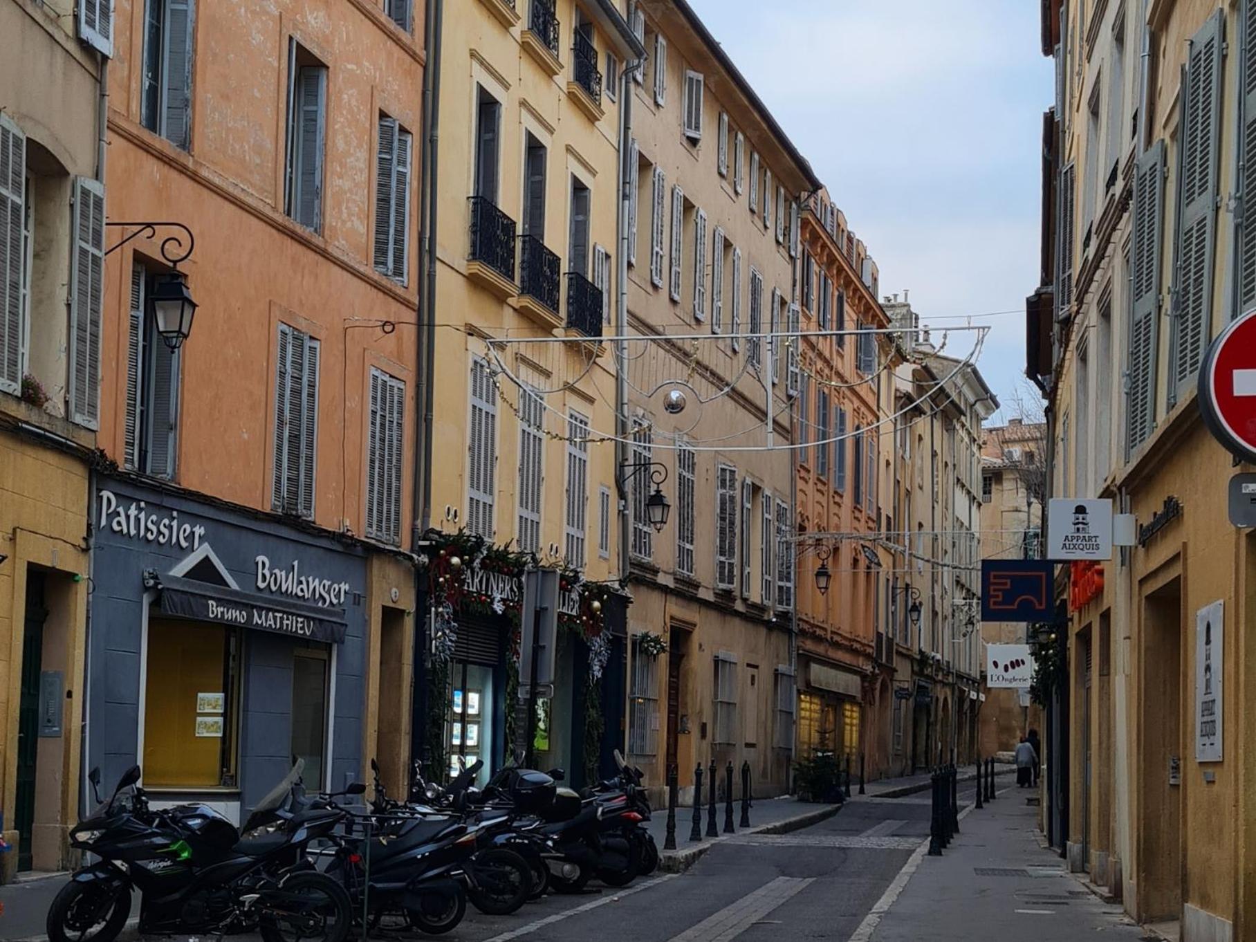 Les Suites De Montigny Aix-en-Provence Exterior foto